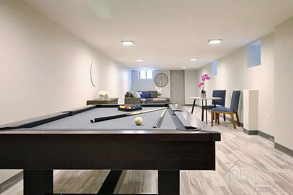 Rented by Ideal Properties Group | media 7