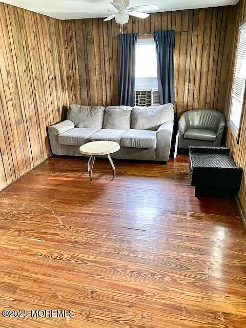 4 bed, 1236 sqft, $39,000 — Photo 4