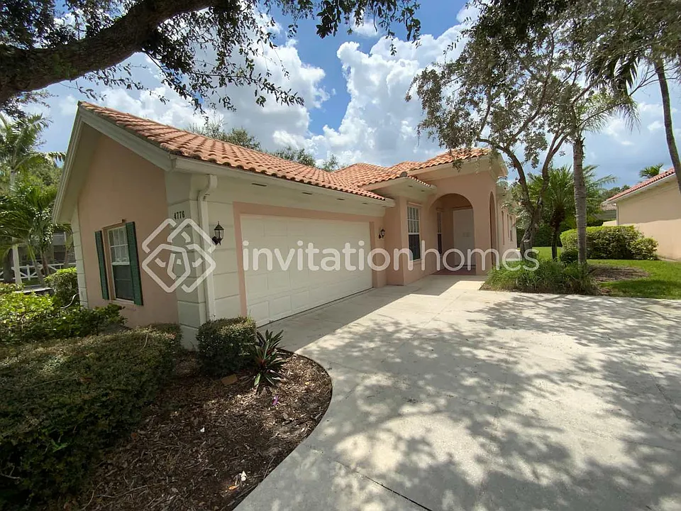 4776 Temple Dr