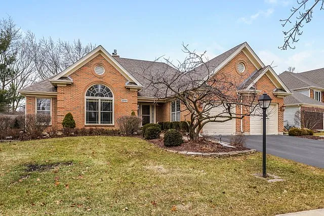2710 Sandpiper Trl photo 1