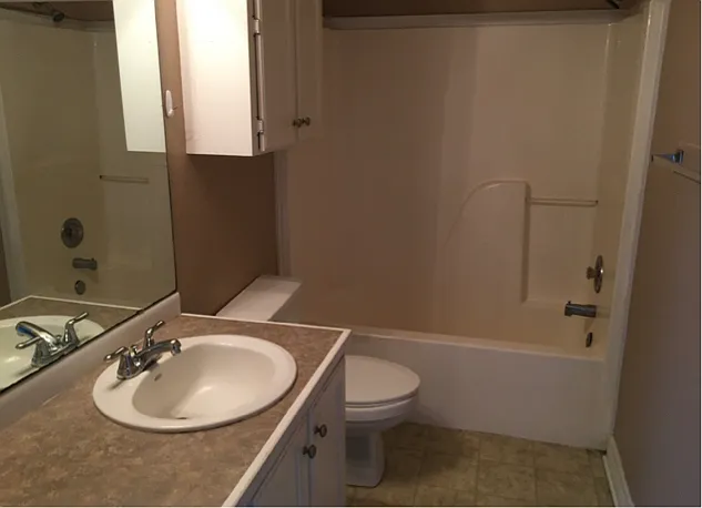 1309 W Kentucky Ave — Photo 36
