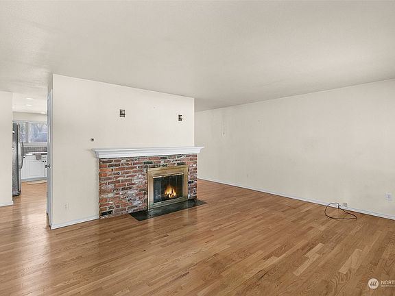 3rd image of 6022 118th Street SW
