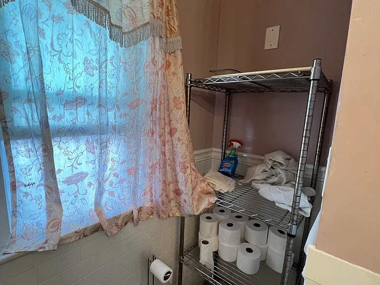 17 Holman St #1 — Photo 30
