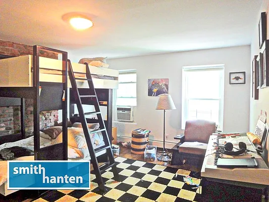 Rented by Smith Hanten Properties | media 16