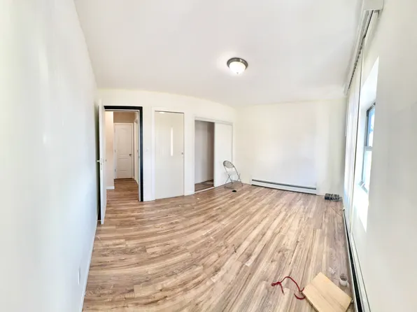 2071 Haring Street image 9 of 25