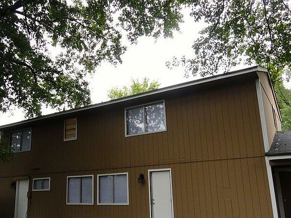 3rd image of 3219 Gina Dr