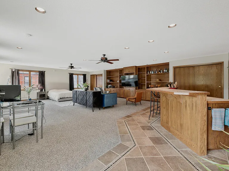 1614 W 13th St N #2 — Photo 8