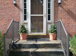 300 3rd St #2, Beaver, PA 15009