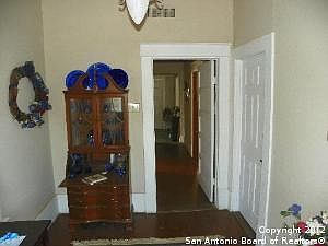 3rd image of 1674 County Road 221