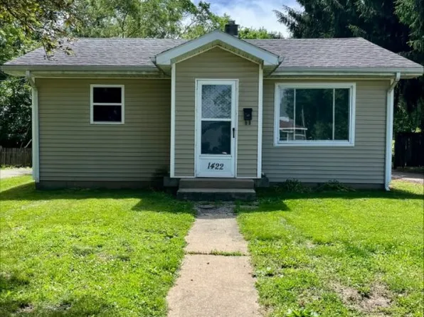 1422 Fayette St, Connersville, IN 47331