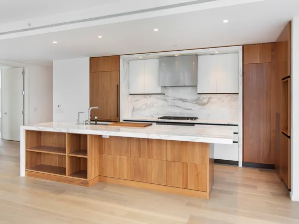 1 West End Avenue image 2 of 5