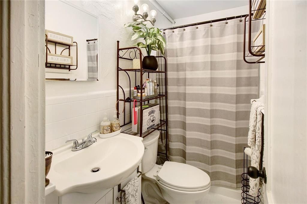 306 NE 13th Avenue, photo 8