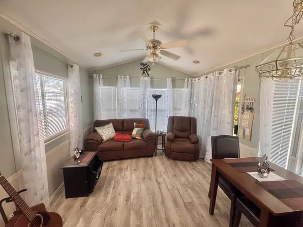 7201 E 32nd St #163, Yuma, AZ 85365