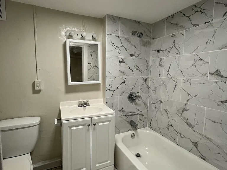 803 Saint Paul St #BF — Photo 9