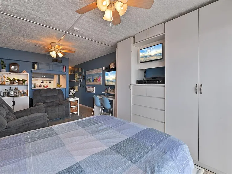 7310 Seawall Blvd #208 — Photo 20