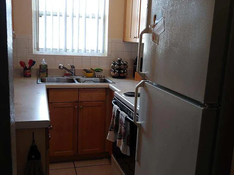 116 S Coates St #3 — Photo 11