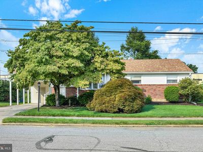 77 Kensington Dr, Camp Hill, PA, 17011