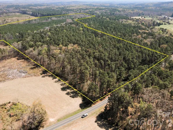 1 Collins Mountain Rd, Chapel Hill, NC 27516