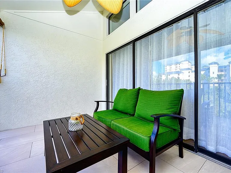 586 Beachwalk Cir #O-305 — Photo 24