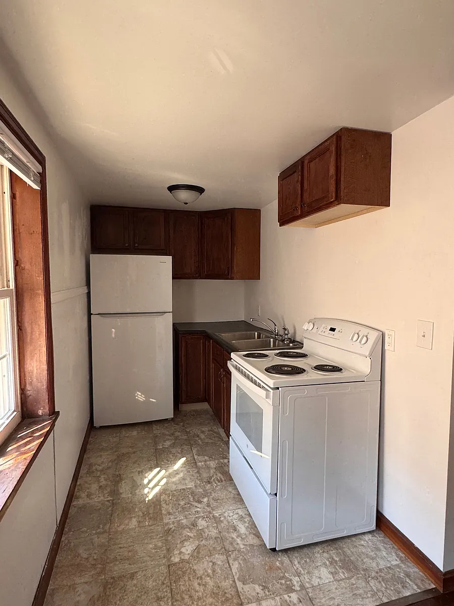 Building Photo - 509 Delaware St #204