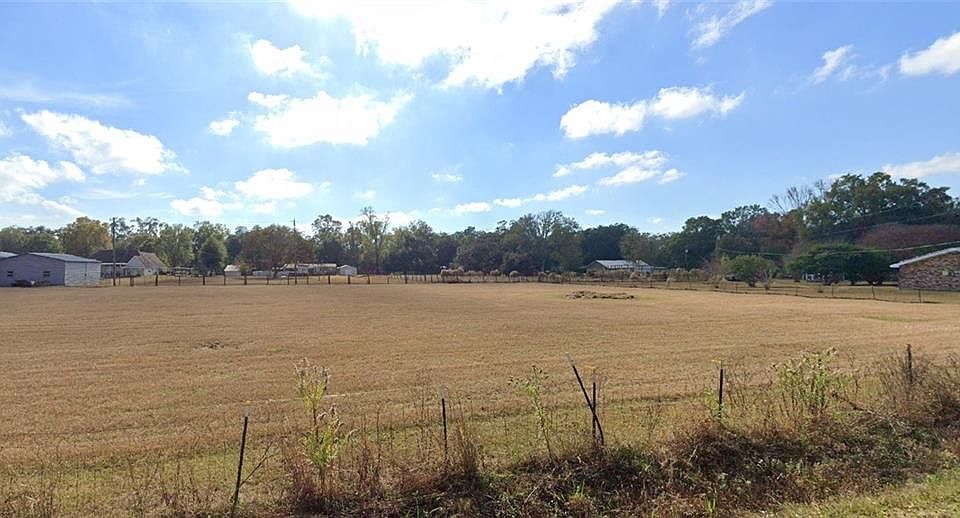 1st image of 1 Ed Yates Rd