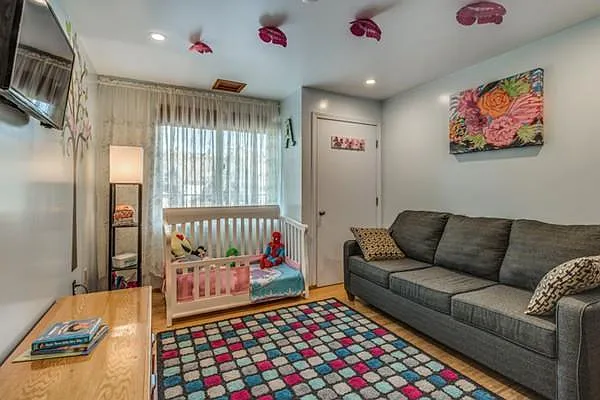 30 Chelsea St #305 — Photo 10