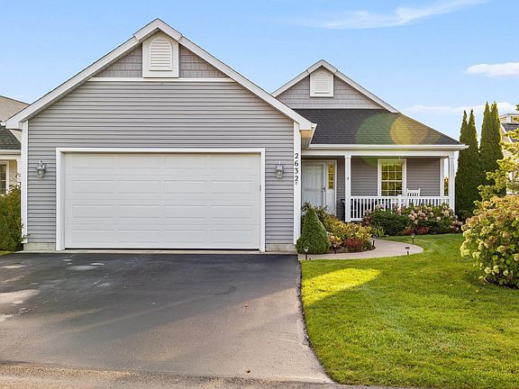 2nd image of 2632 W Crown Dr