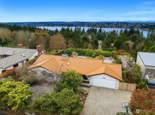 6409 82nd Ave SE, Mercer Island, WA 98040