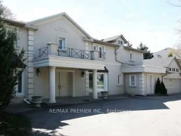 66 Laureleaf Rd, Markham, ON L3T 2Y1