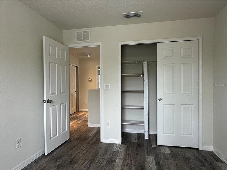 4515 Savannah Holly Pl — Photo 29