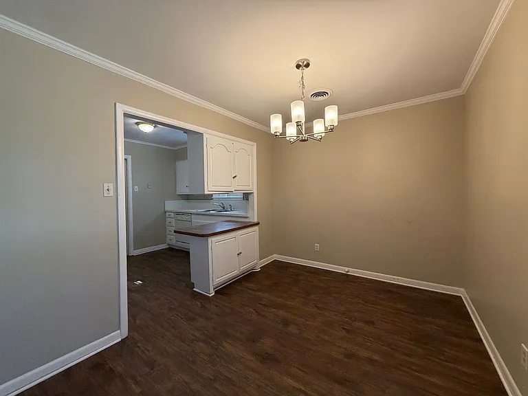 4416 Granbury Rd — Photo 7