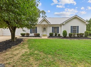 6902 Heardsville Rd, Cumming, GA 30028