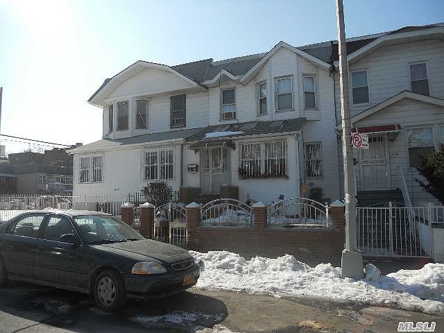 1st image of 3148 93rd St