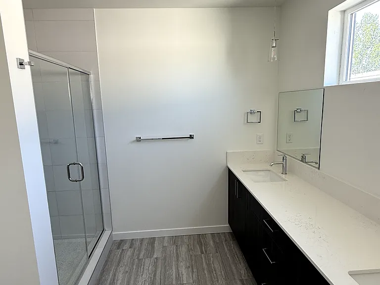 1002 NE 112th St — Photo 14