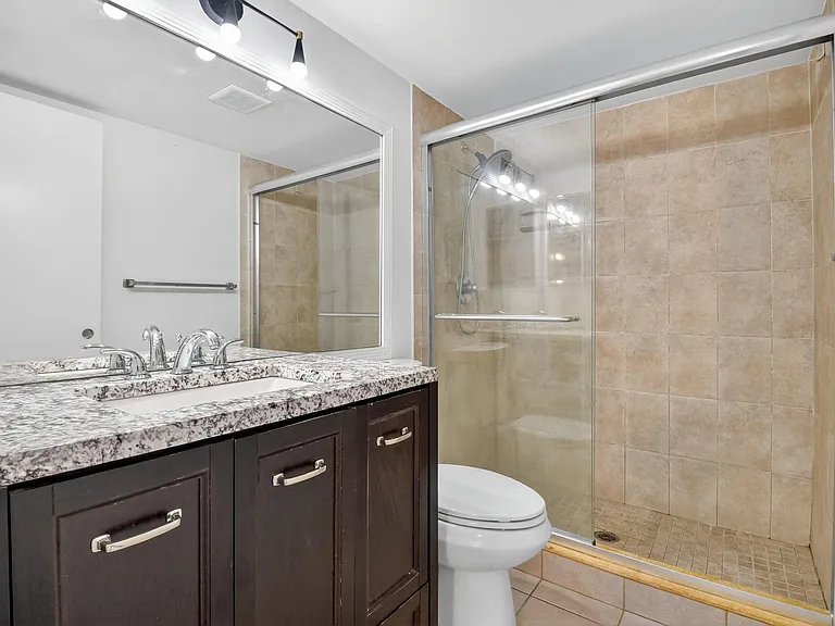 208 Foxtail Dr #B2 — Photo 24