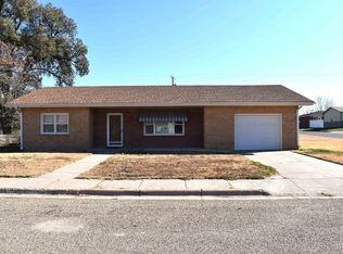 316 S Hudson Ave, Oakley, KS 67748
