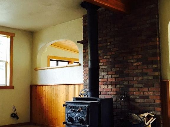 Living Room with Fireplace