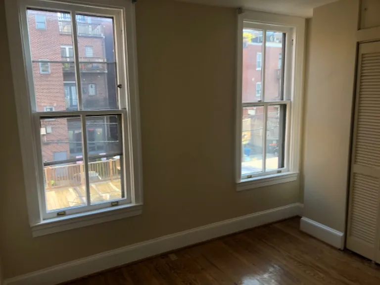 1732 Church St NW — Photo 6