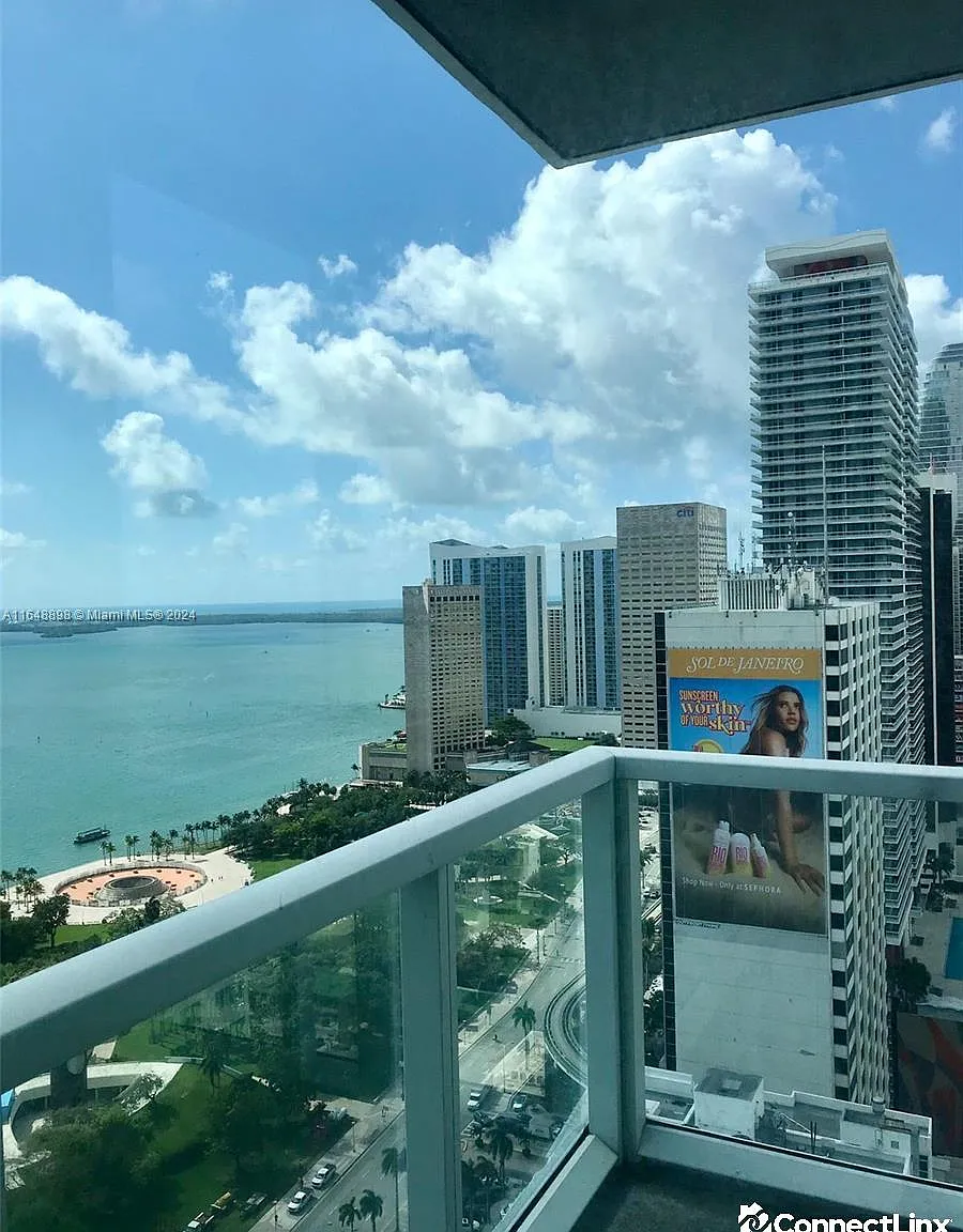 2 bed, 2.0 bath, $4,450 — Photo 1