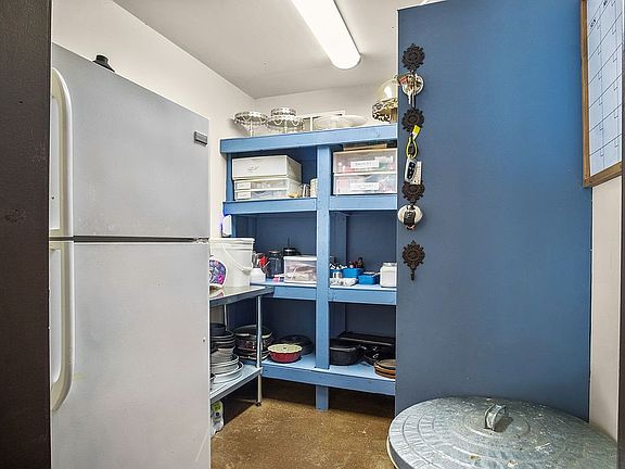 5th image of 8000 Hickory Grove Loop