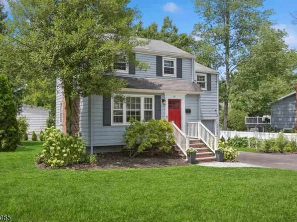 70 Lafayette Ave, Chatham Boro, NJ 07928