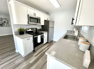 Wisconsin Terrance, El Cajon, CA 92020