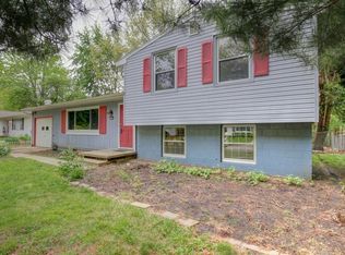 1903 Winchester Dr, Champaign, IL 61821