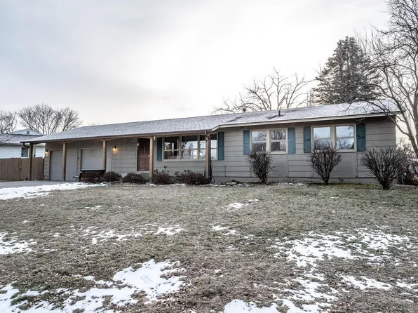 624 Park Dr, Farmington, MN 55024