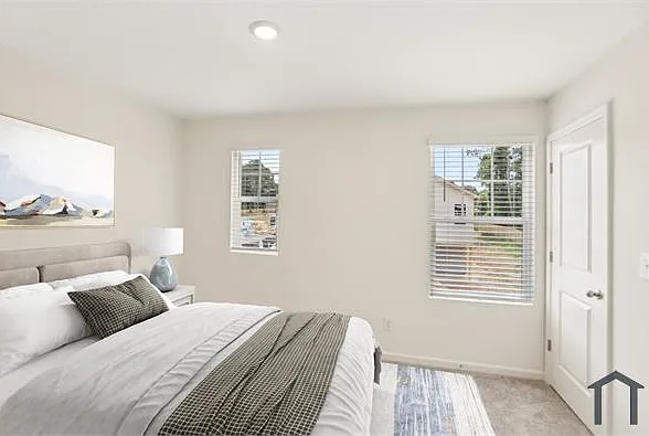 2574 Grey Hawk Dr — Photo 12