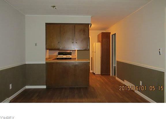 3rd image of 23141 Stoneybrook Dr