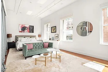 Rented by Nest Seekers International