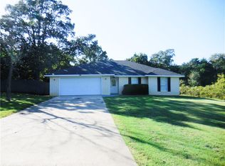 304 Hughes Dr, Poteau, OK 74953