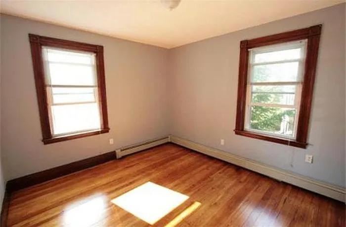 45 Locke St #1 — Photo 2