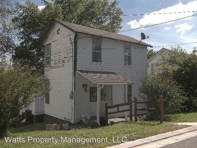1st image of 2376 Aragon St